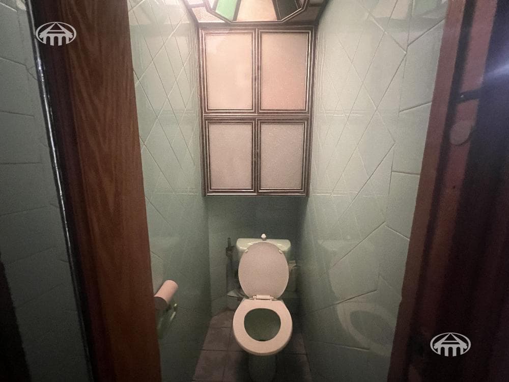Apartment · 2 rooms · 61 m² · Kentron