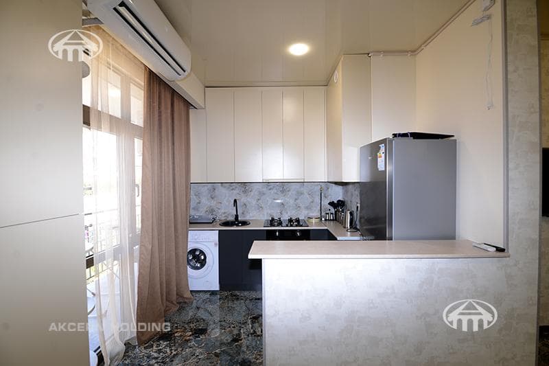 Квартира · 3 комн. · 76,58 м² · Кентрон