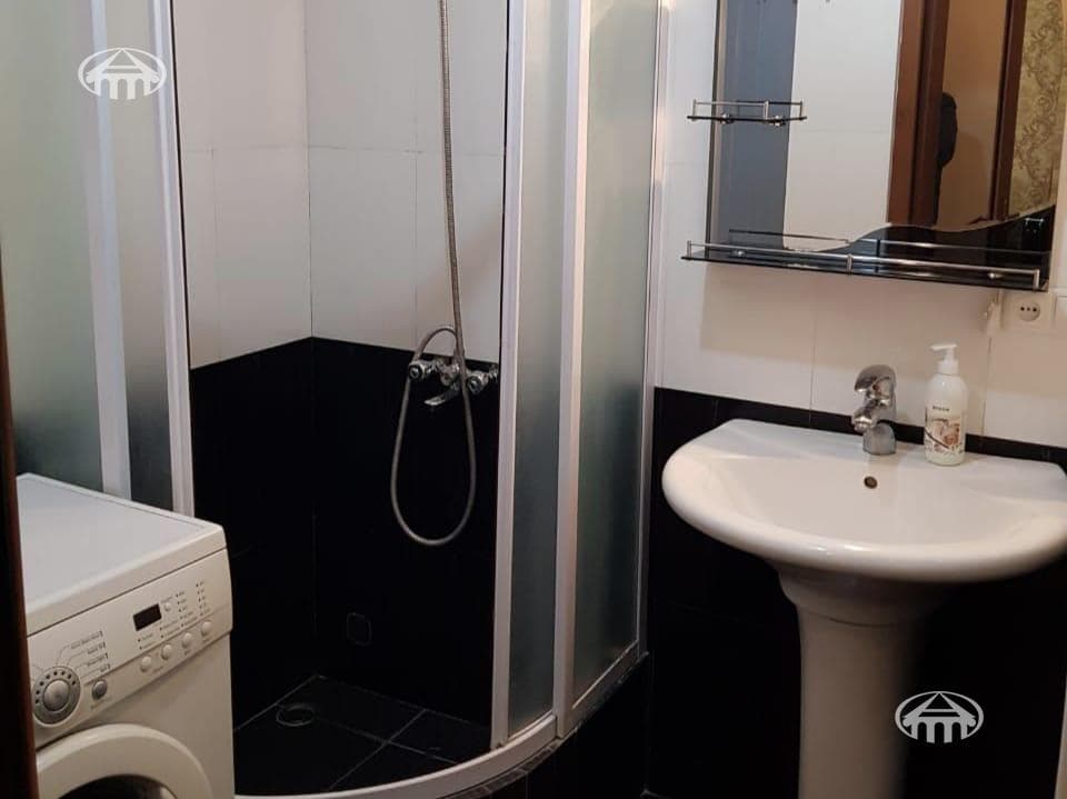 Apartment · 1 rooms · 46 m² · Kentron
