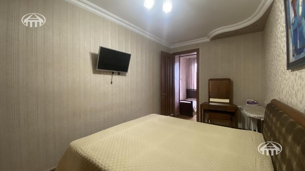 Квартира · 2 комн. · 56 м² · Арабкир