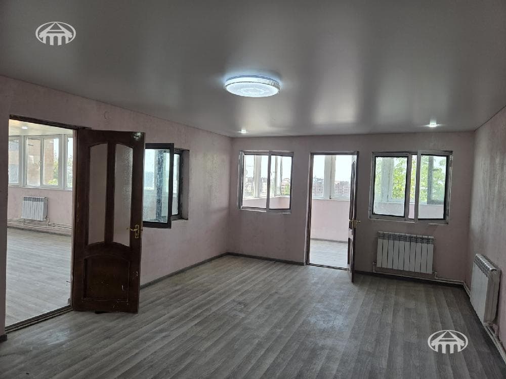 Mansion · 7 rooms · 284 m² · Kanaker-Zeytun