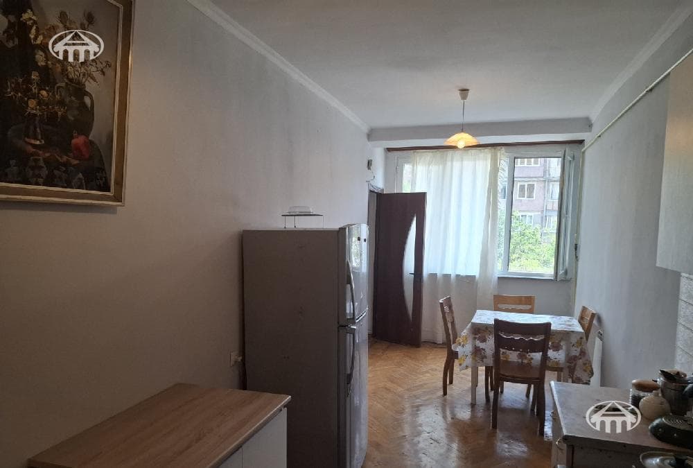 Apartment · 2 rooms · 76 m² · Arabkir