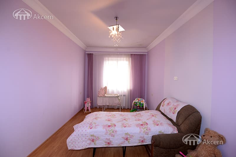 Дом · 8 комн. · 224 м² · Эребуни