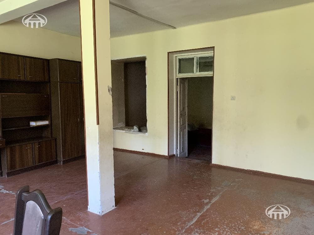 House · 3 rooms · 233 m² · Shengavit