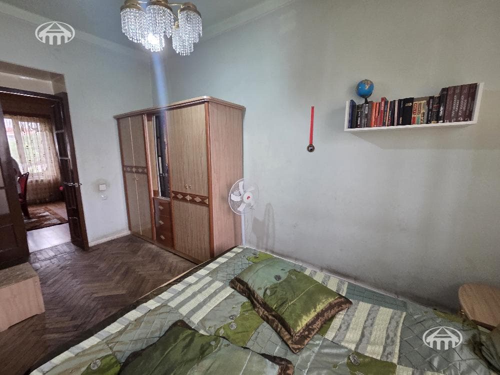 Дом · 5 комн. · 319 м² · Шенгавит