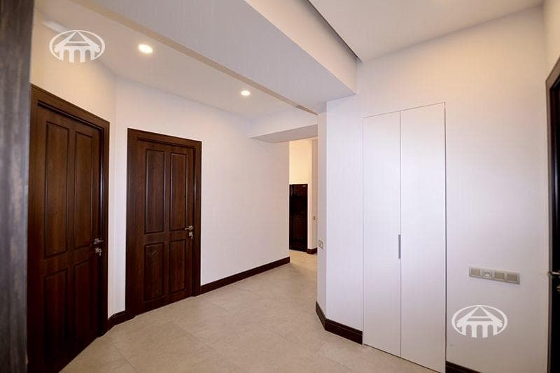 Квартира · 3 комн. · 104 м² · Арабкир