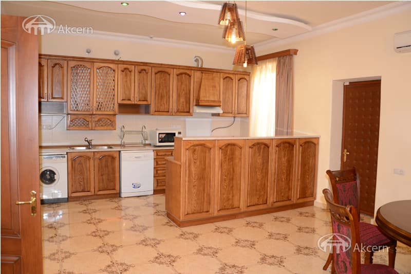 Other · 303 m² · Arabkir