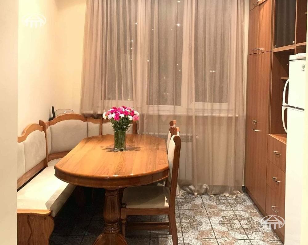 Квартира · 2 комн. · 65 м² · Арабкир