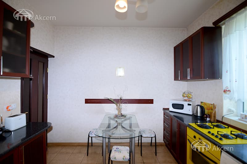 Дом · 5 комн. · 342 м² · Давташен