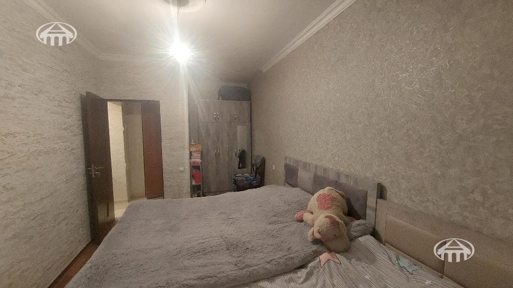 Apartment · 3 rooms · 81 m² · Davtashen