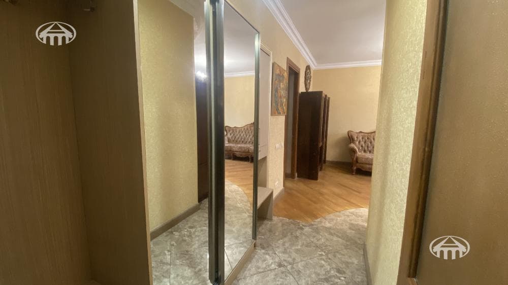 Квартира · 2 комн. · 56 м² · Арабкир