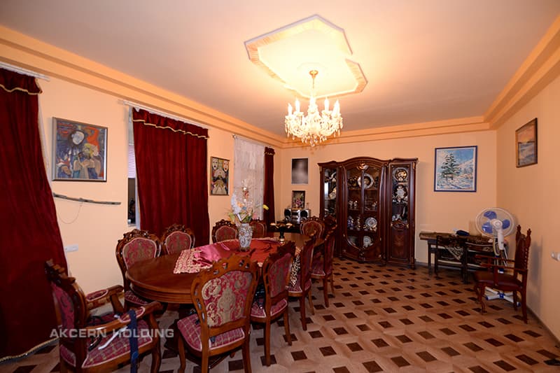 Квартира · 5 комн. · 164 м² · Кентрон