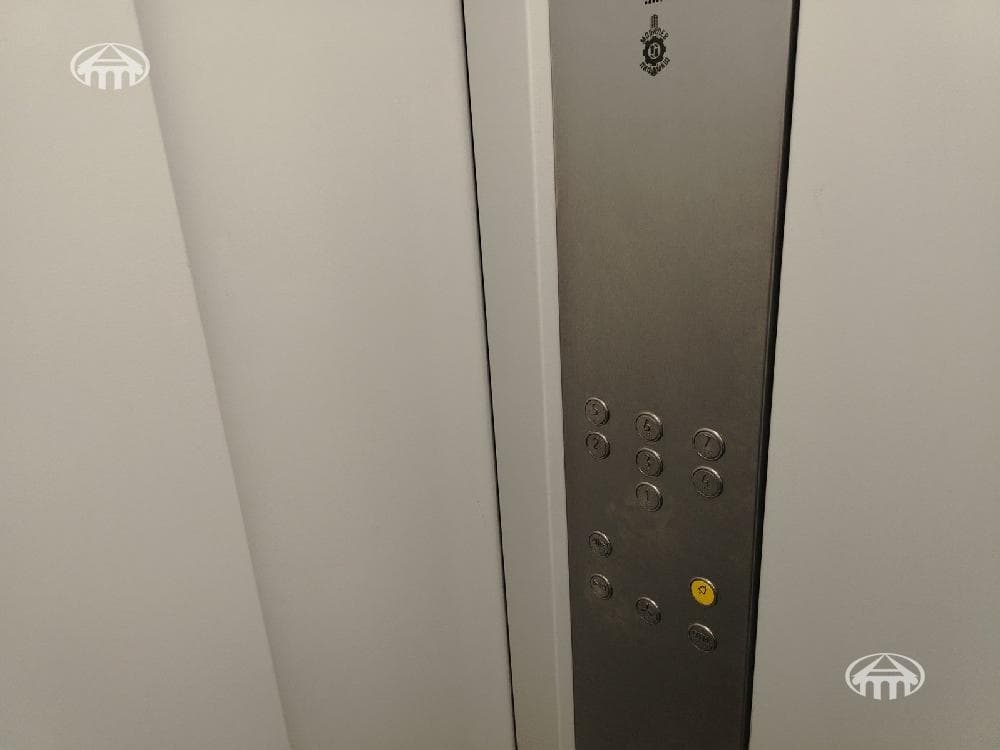 Квартира · 2 комн. · 74 м² · Кентрон