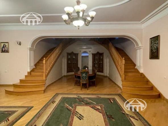 Mansion · 350 m² · Erebuni