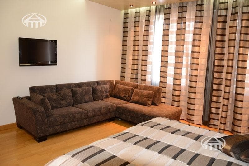 Apartment · 4 rooms · 239 m² · Arabkir