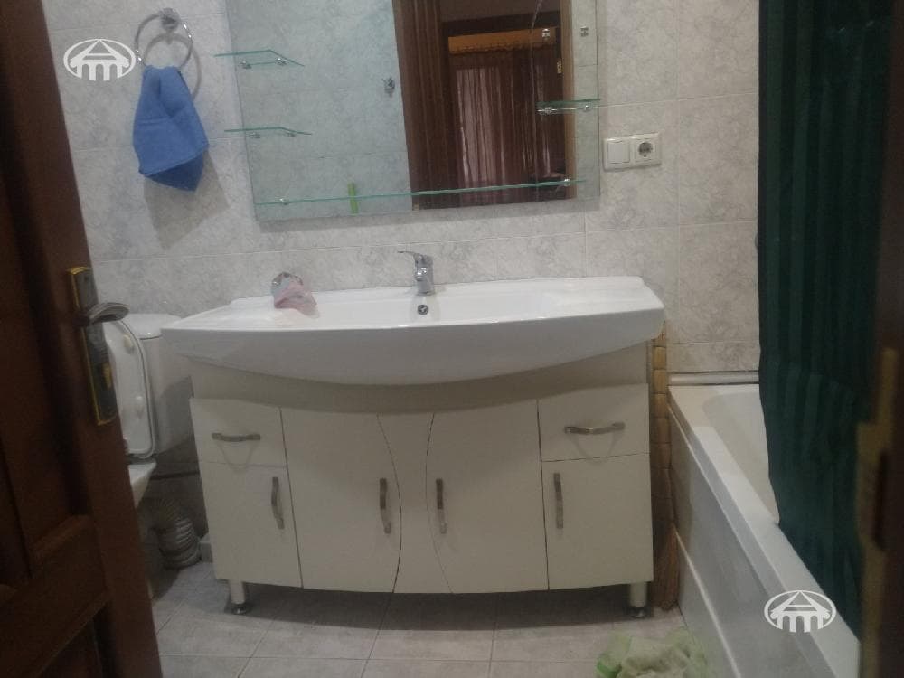 Квартира · 3 комн. · 104 м² · Канакер-Зейтун