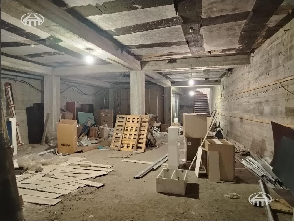 Отель · 9 комн. · 1 567 м² · Кентрон
