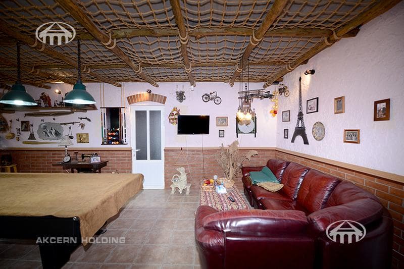 Mansion · 8 rooms · 390 m² · Arabkir