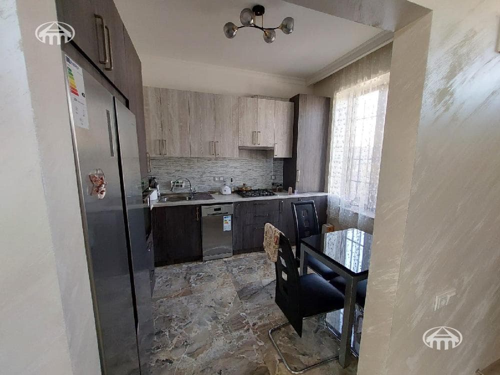 Առանձնատուն · 4 սեն. · 113 մ² · Զովունի