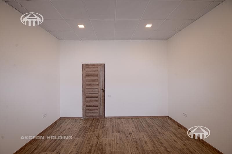 Office · 103 m² · Kentron