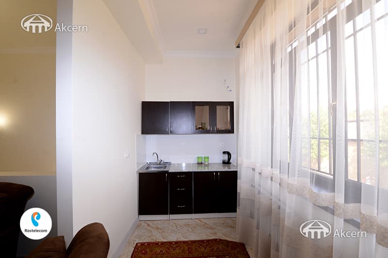 Дом · 5 комн. · 290 м² · Аван