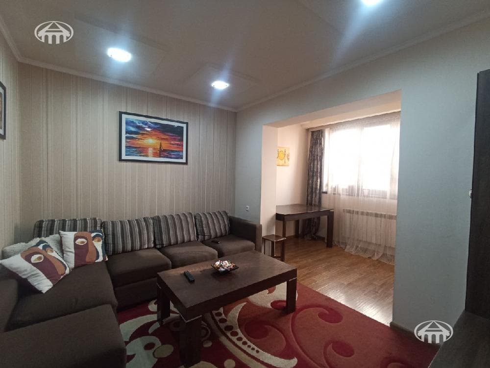 Квартира · 2 комн. · 54 м² · Давташен