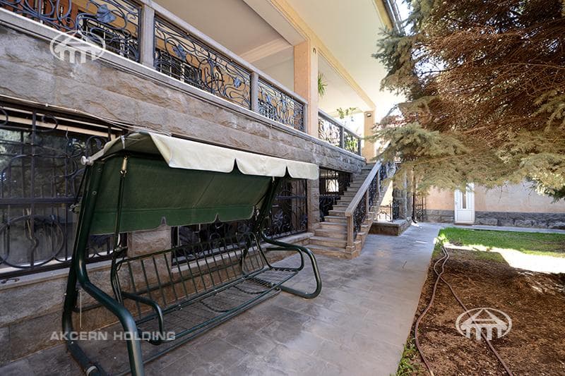 Mansion · 7 rooms · 500 m² · Malatia-Sebastia