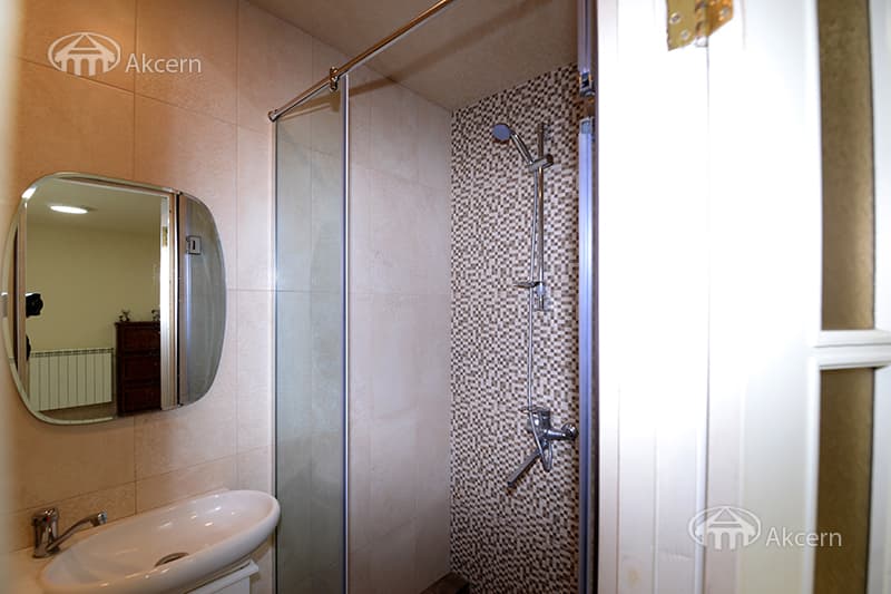 House · 5 rooms · 259 m² · Arabkir — photo 8 / 46