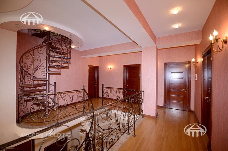 Mansion · 6 rooms · 415 m² · Nor Nork