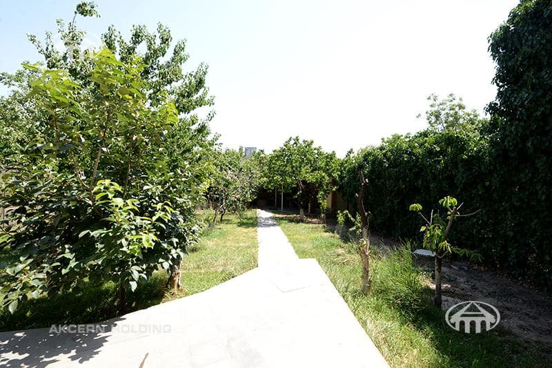 Mansion · 9 rooms · 671 m² · Arabkir