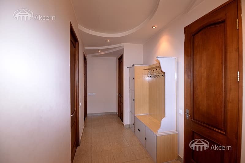 Mansion · 3 rooms · 160 m² · Nork-Marash