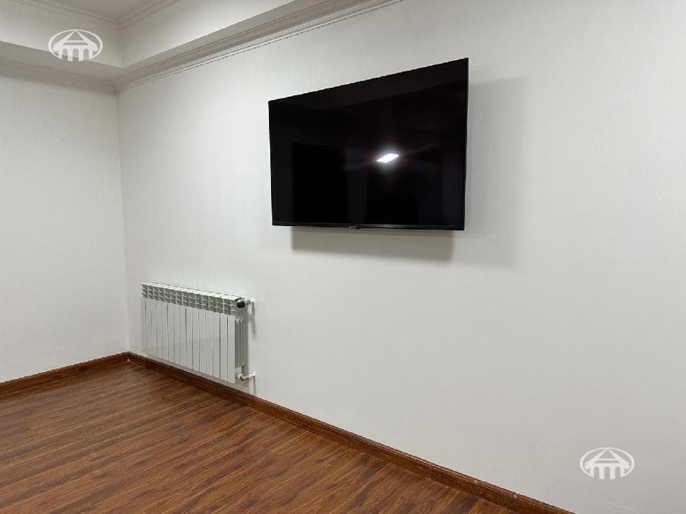 Այլ · 630 մ² · Կենտրոն