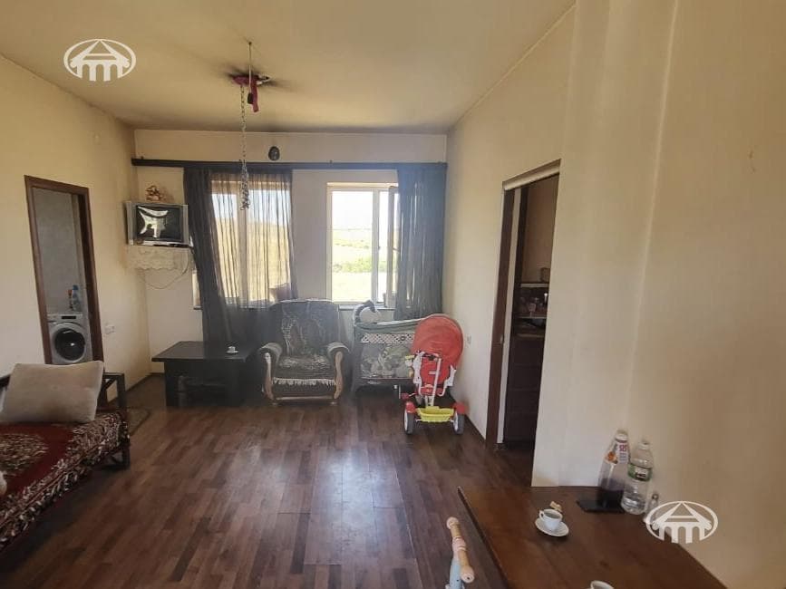 Country house · 3 rooms · 75 m² · Aramus