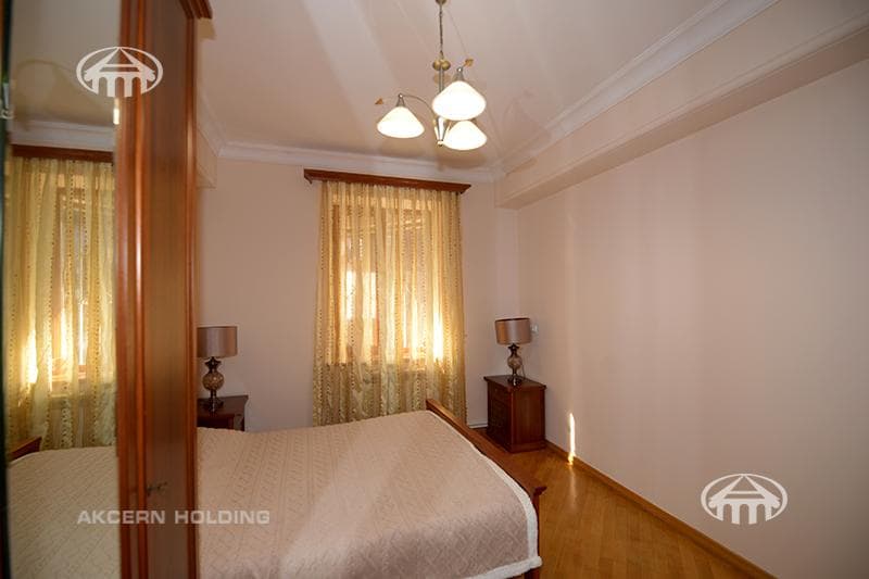 Квартира · 3 комн. · 142 м² · Кентрон