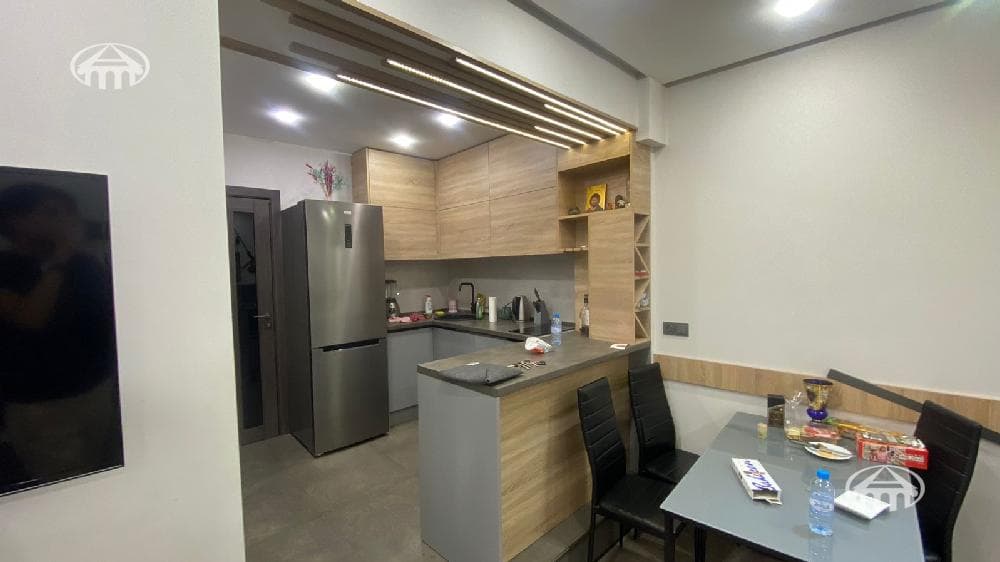 Квартира · 2 комн. · 50 м² · Кентрон