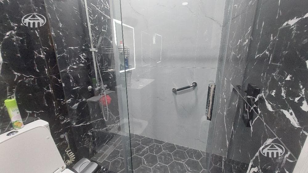 Mansion · 4 rooms · 292 m² · Qasax