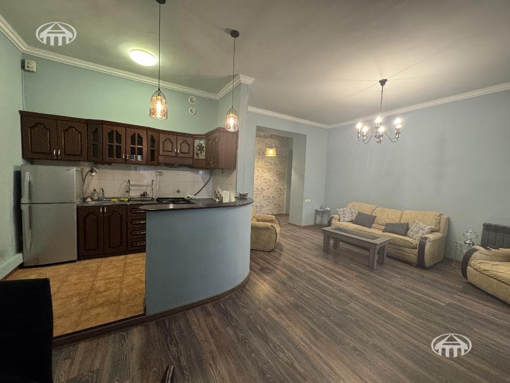 Квартира · 2 комн. · 52 м² · Арабкир