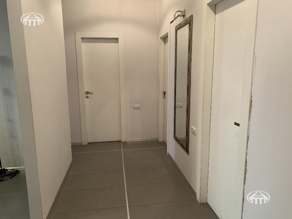 Apartment · 3 rooms · 92 m² · Kentron