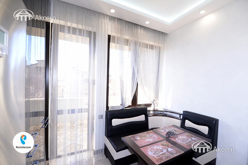 Квартира · 3 комн. · 93 м² · Кентрон