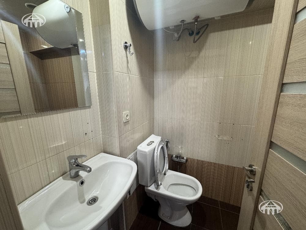 Office · 66 m² · Arabkir