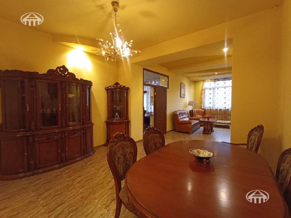 Apartment · 2 rooms · 101 m² · Kentron