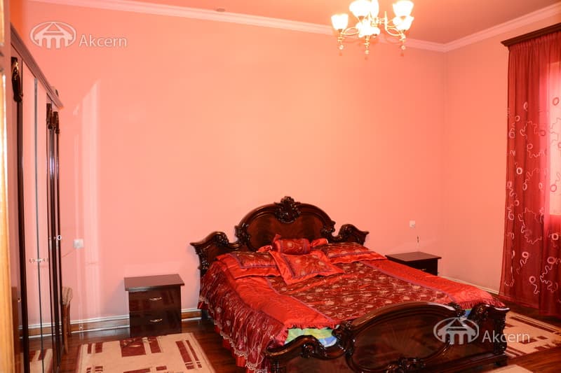 Mansion · 4 rooms · 175 m² · Ararat