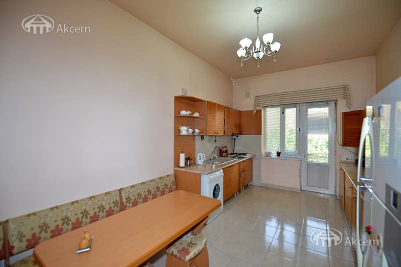 Дом · 6 комн. · 416 м² · Арабкир
