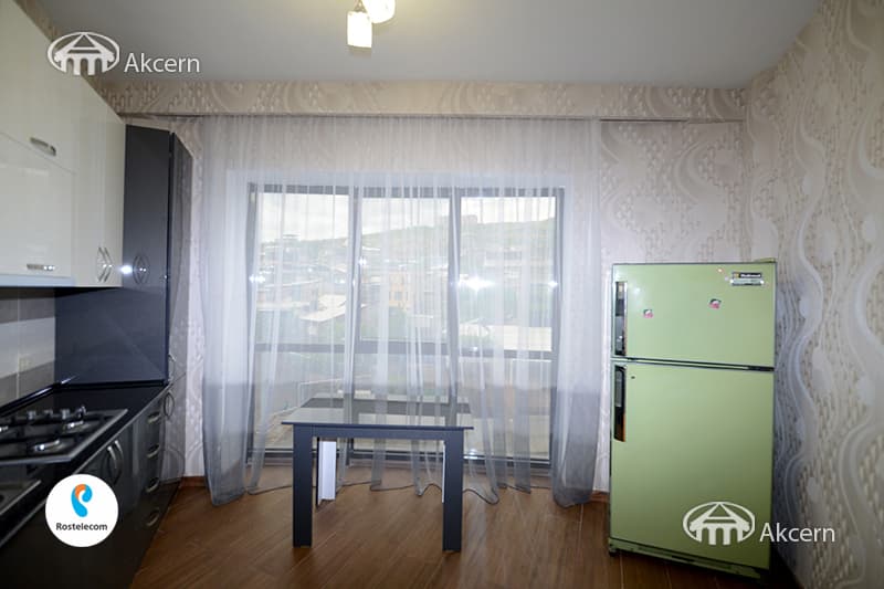 Квартира · 2 комн. · 75 м² · Кентрон