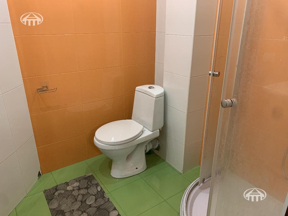 Apartment · 4 rooms · 192 m² · Kentron
