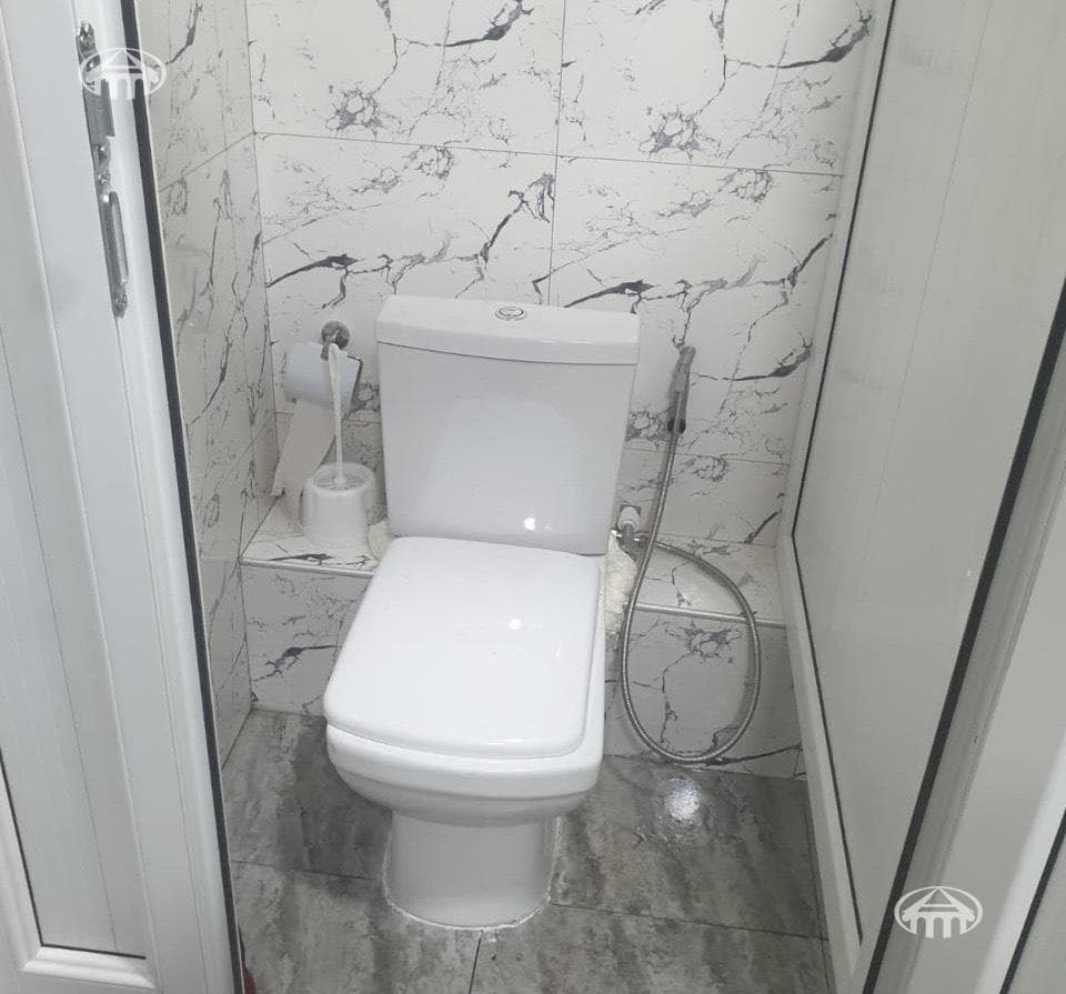 House · 6 rooms · 357 m² · Shengavit