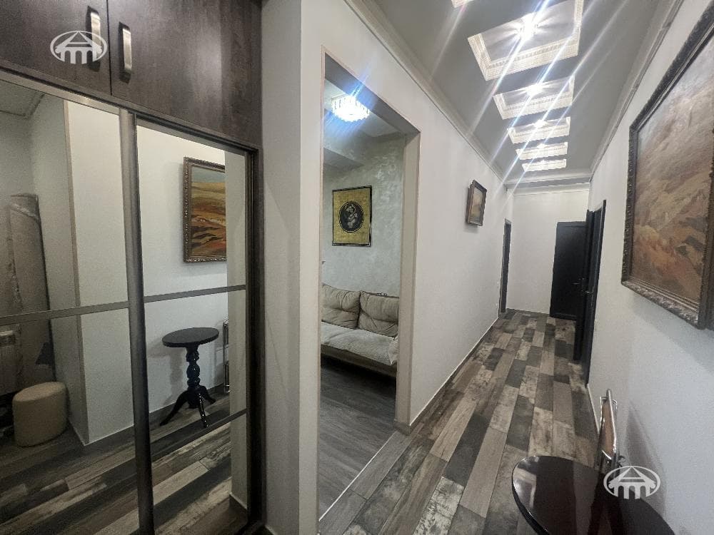 Квартира · 94 м² · Аджапняк