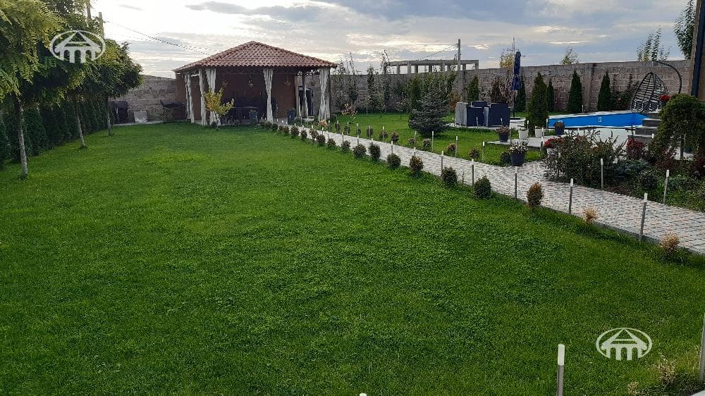 Mansion · 5 rooms · 280 m² · Dzoraghbyur