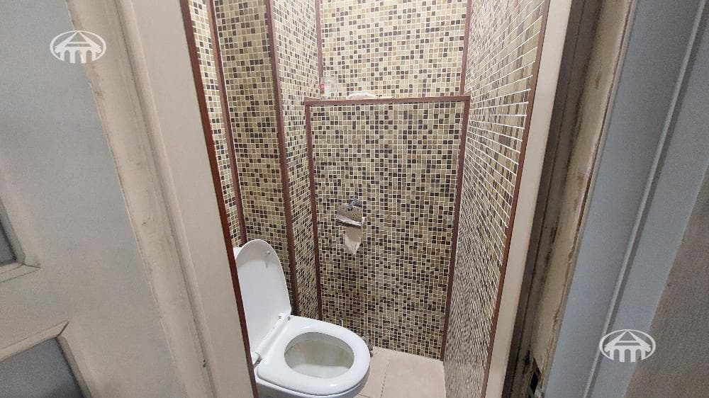 Apartment · 5 rooms · 118 m² · Kentron