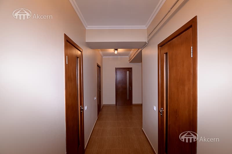 Բնակարան · 4 սեն. · 120 մ² · Ավան